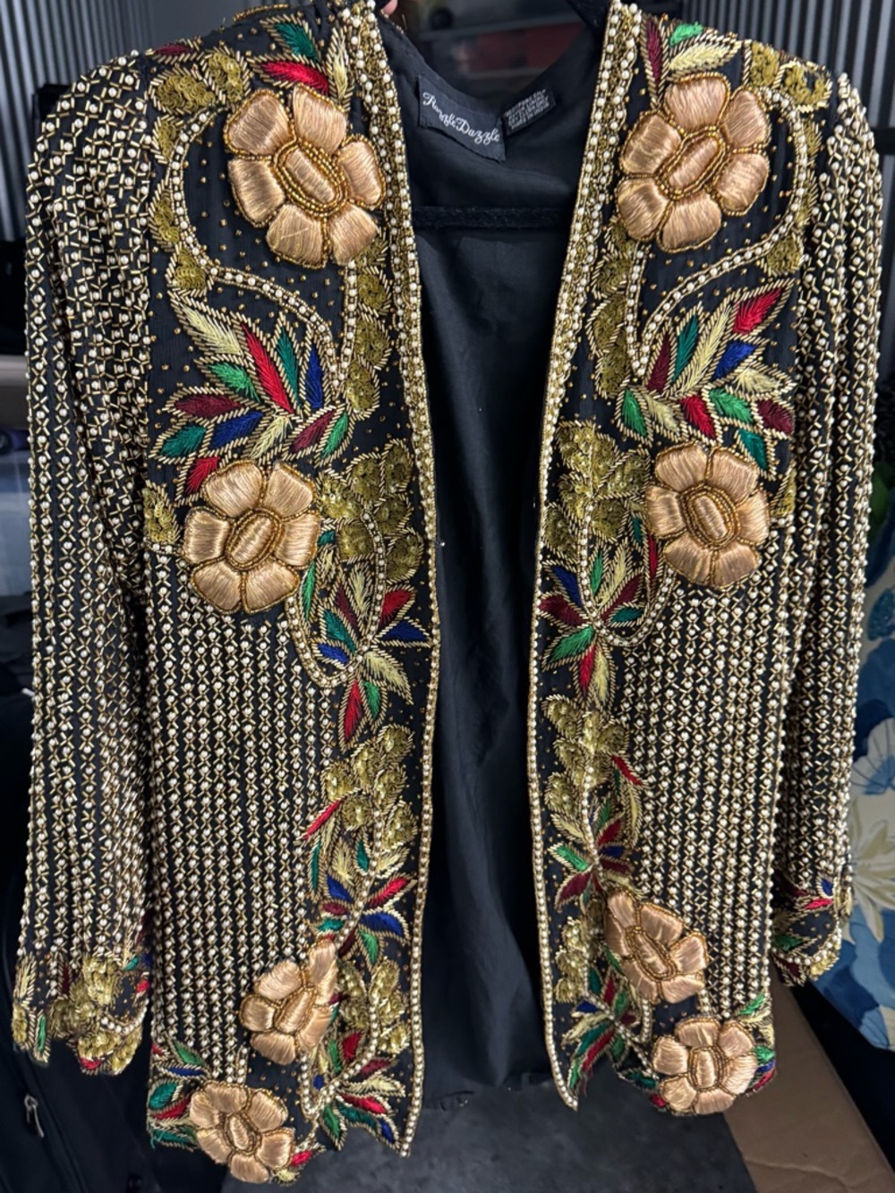 Masterpiece Beaded Embroidered Floral Blazer - Black & Gold
